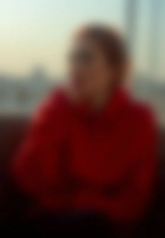 Eva, 30