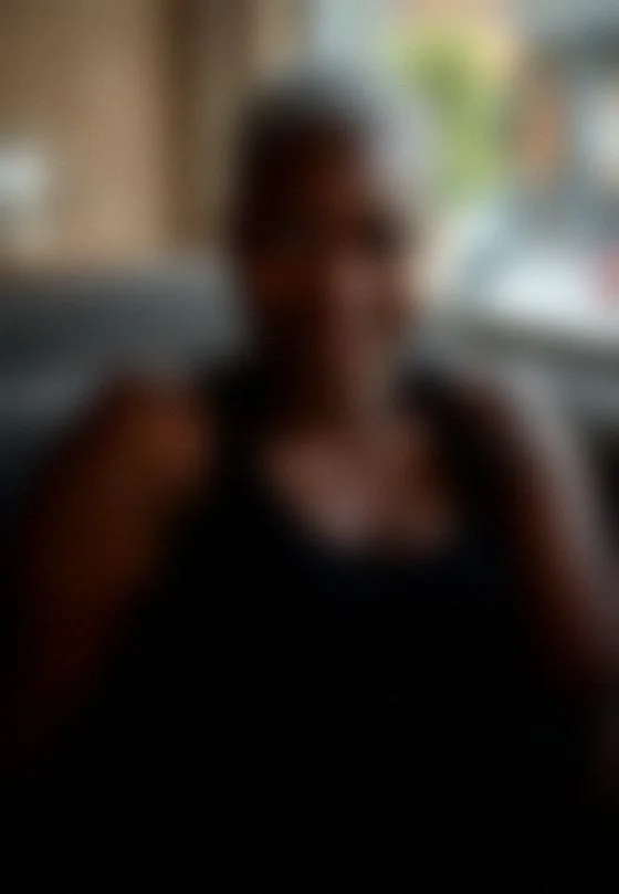 Linda, 28