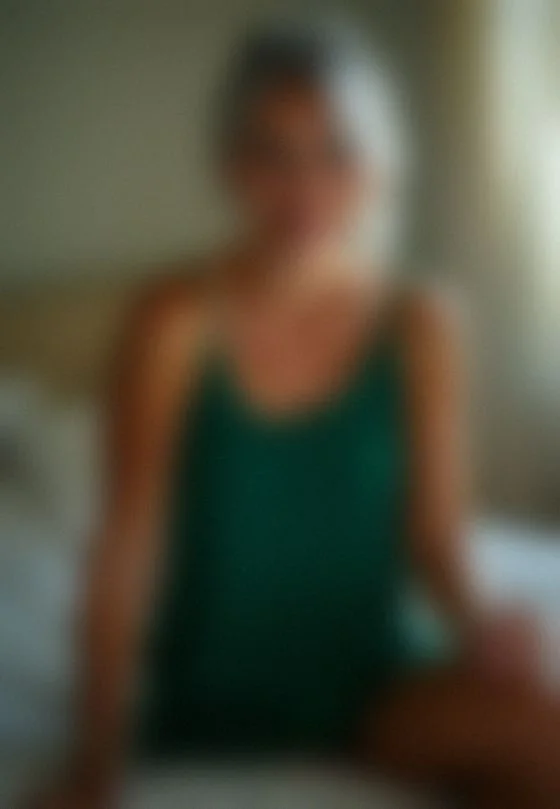Ingrid, 37